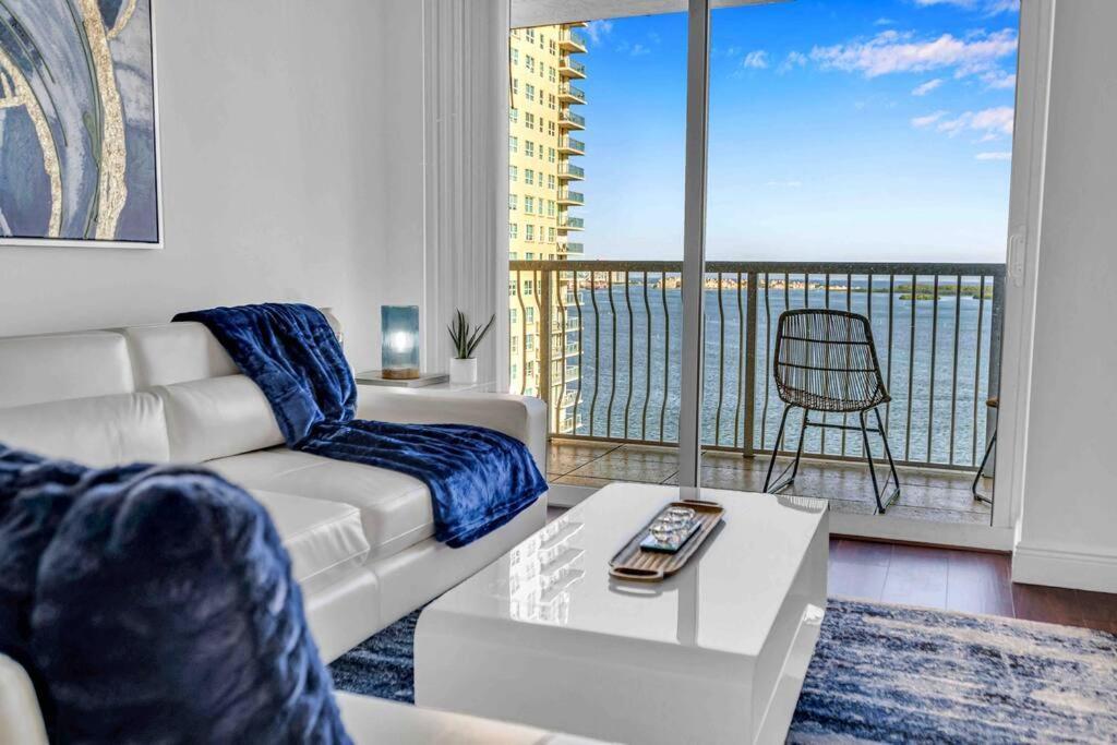 Apartamento Ocean View 3 Bedrooms In W Parking Miami