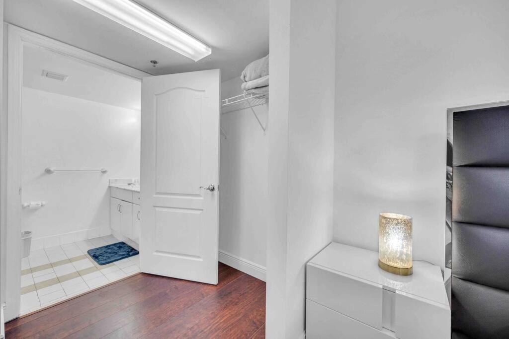Apartamento Ocean View 3 Bedrooms In W Parking Miami